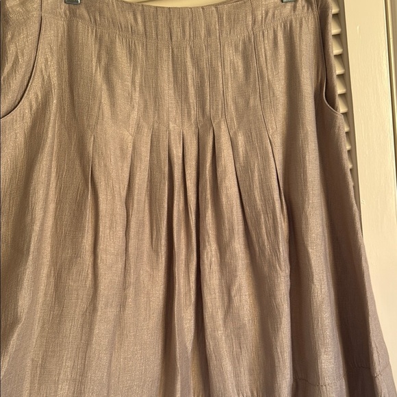 J. Jill tan/gold Midi pleated summer Skirt - Picture 4 of 7
